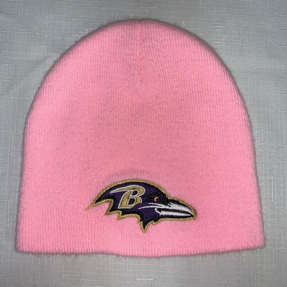 Baltimore Raven NFL Pink Knit Hat Football Winter Cap Logo Crucial Catch Beanie - Picture 1 of 6